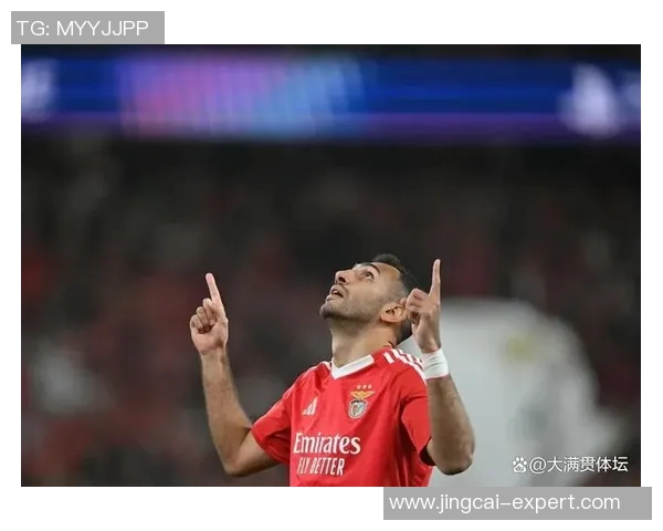 足总杯精彩对决拜仁逆转AC米兰帽子戏法引争议判罚热议